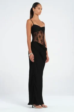 Akio Maxi Dress Black
