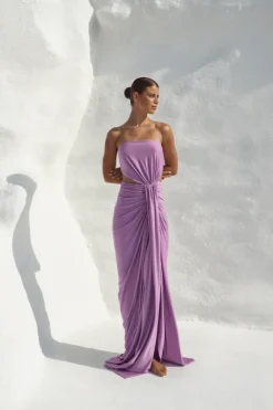 Amanda Dress Carmen