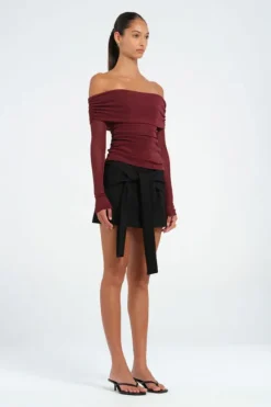 Blaire Off Shoulder Top Plum