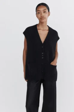 Bonita Vest Black