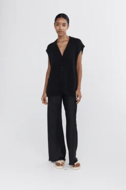 Bonita Vest Black