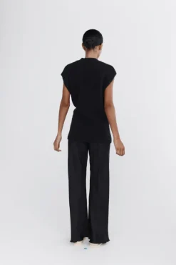 Bonita Vest Black