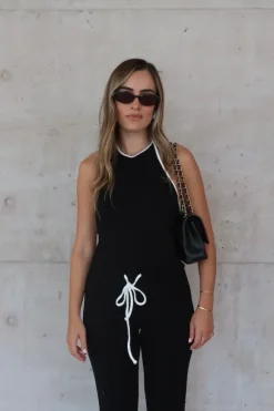 Charlie Halter Top Black/White