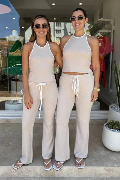 Charlie Halter Top Sand/White