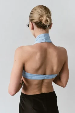Chrysler Crop Blue