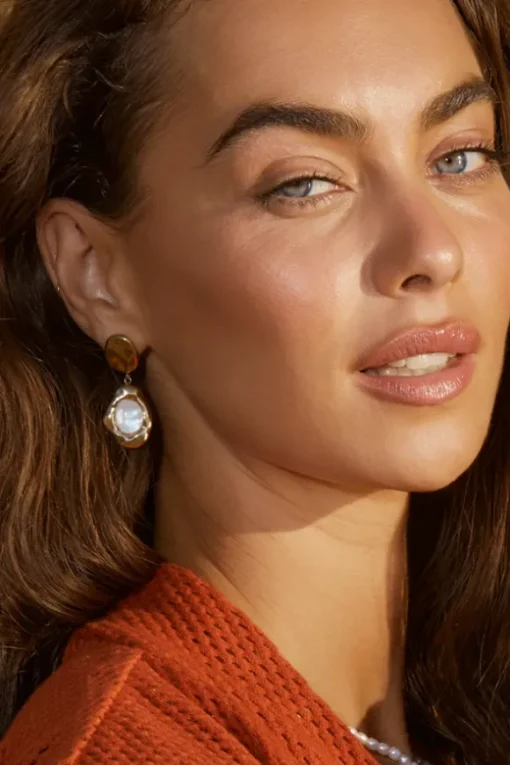 Florentine Mother of Pearl Earrings