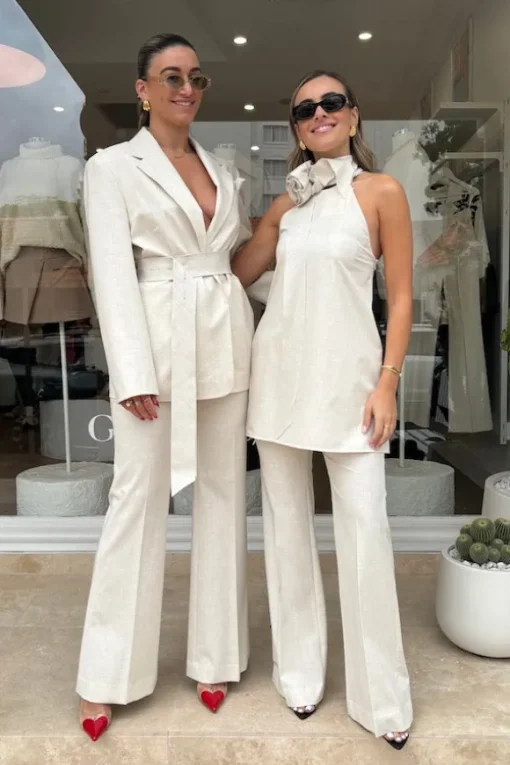 Floris Top Ivory Marle
