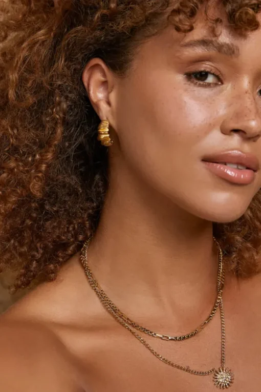 Magnolia Gold Necklace