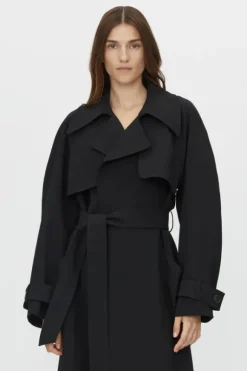 Moriallas Trench Coat Black