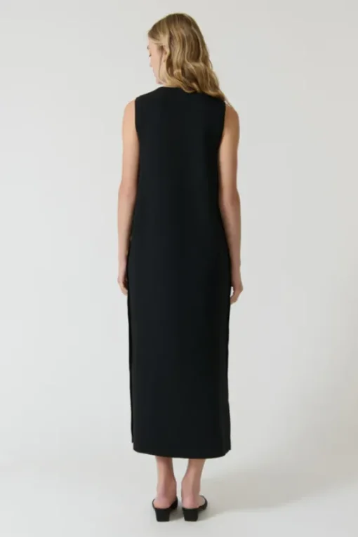 Selena Tunic Long Black