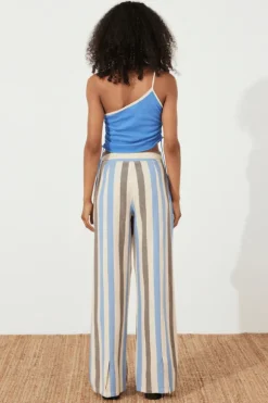 Sky Contrast Knit Crop Top Sky