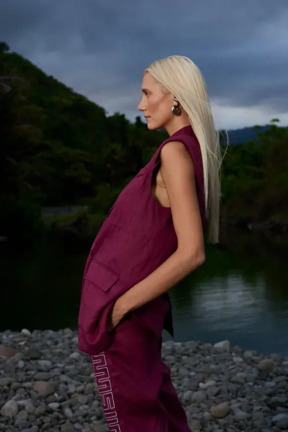 Sleeveless Blazer Plum