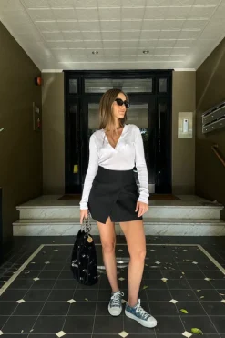 Sneaky Mini Skirt Black