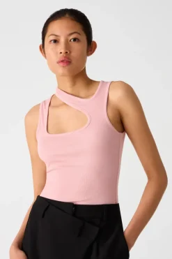 Zane Rib Top Rose Quartz